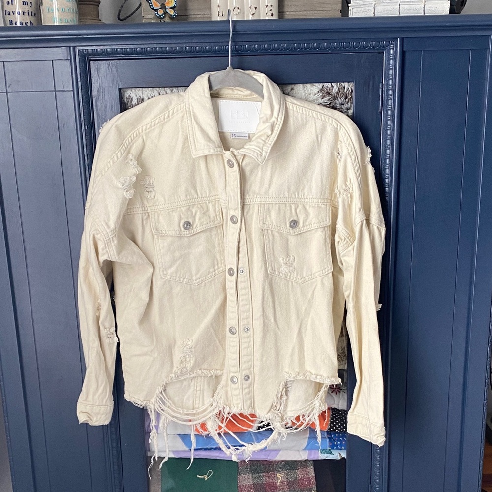 Chic Distressed Cream Jean Jacket